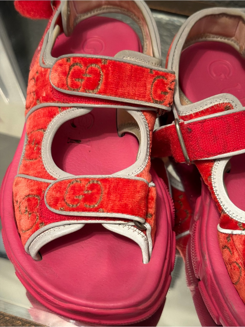 Gucci Kids Pink and Red Velour GG Strap Sandals